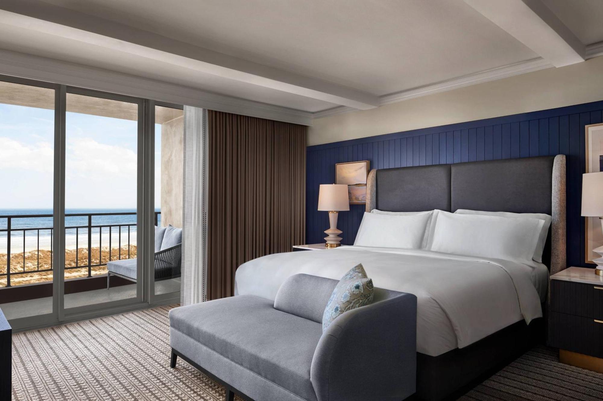 One-Bedroom King Suite Balcony Ocean View,1543838011:JPEG